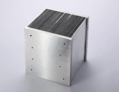 Al6063 양극 처리된 알루미늄 접착 및 접이식 마찰 용접 압출 방열판